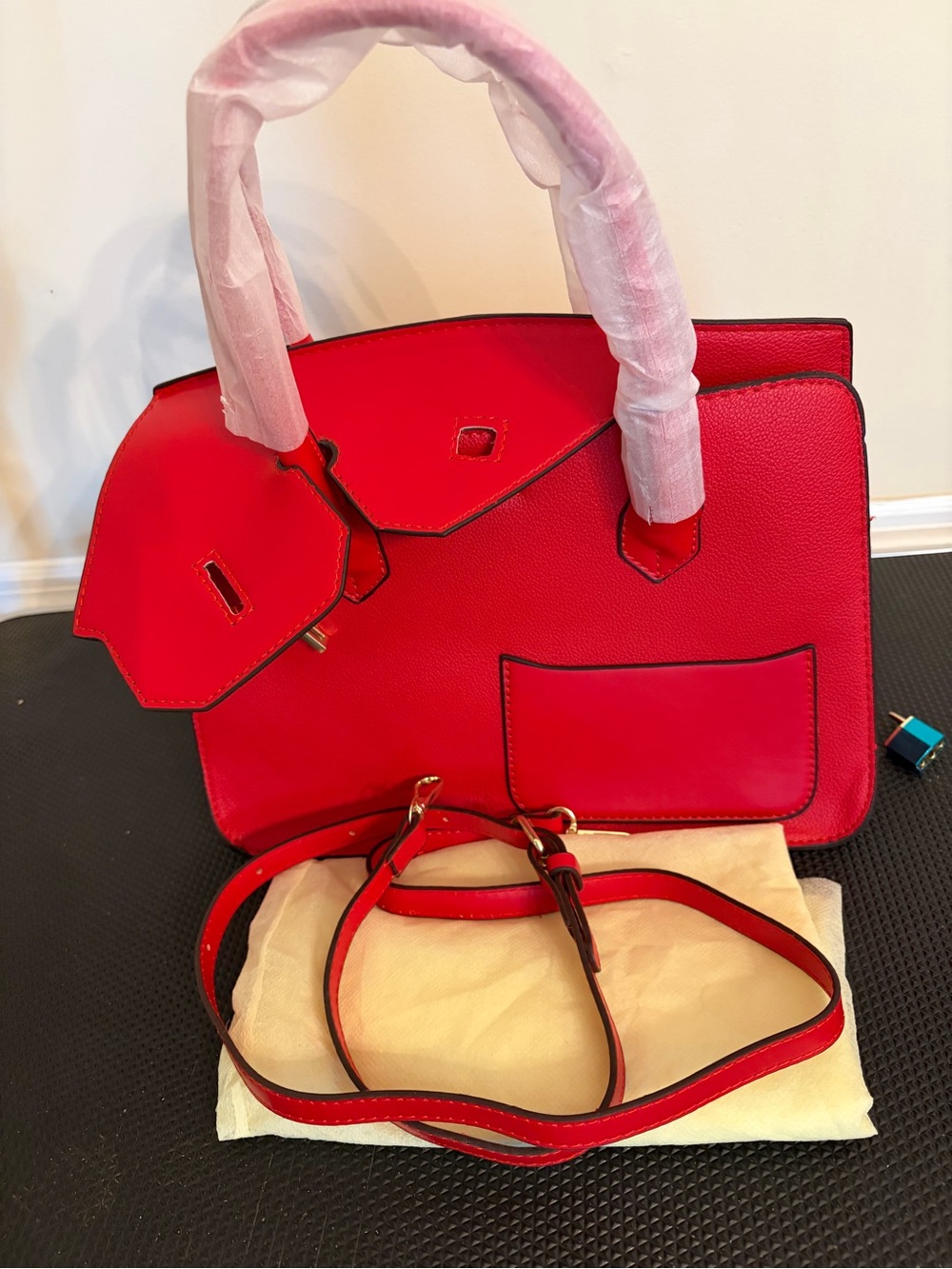 Red Structured Disordered Tote Handbag - Women's Fashion Bag - Picture 10 of 13